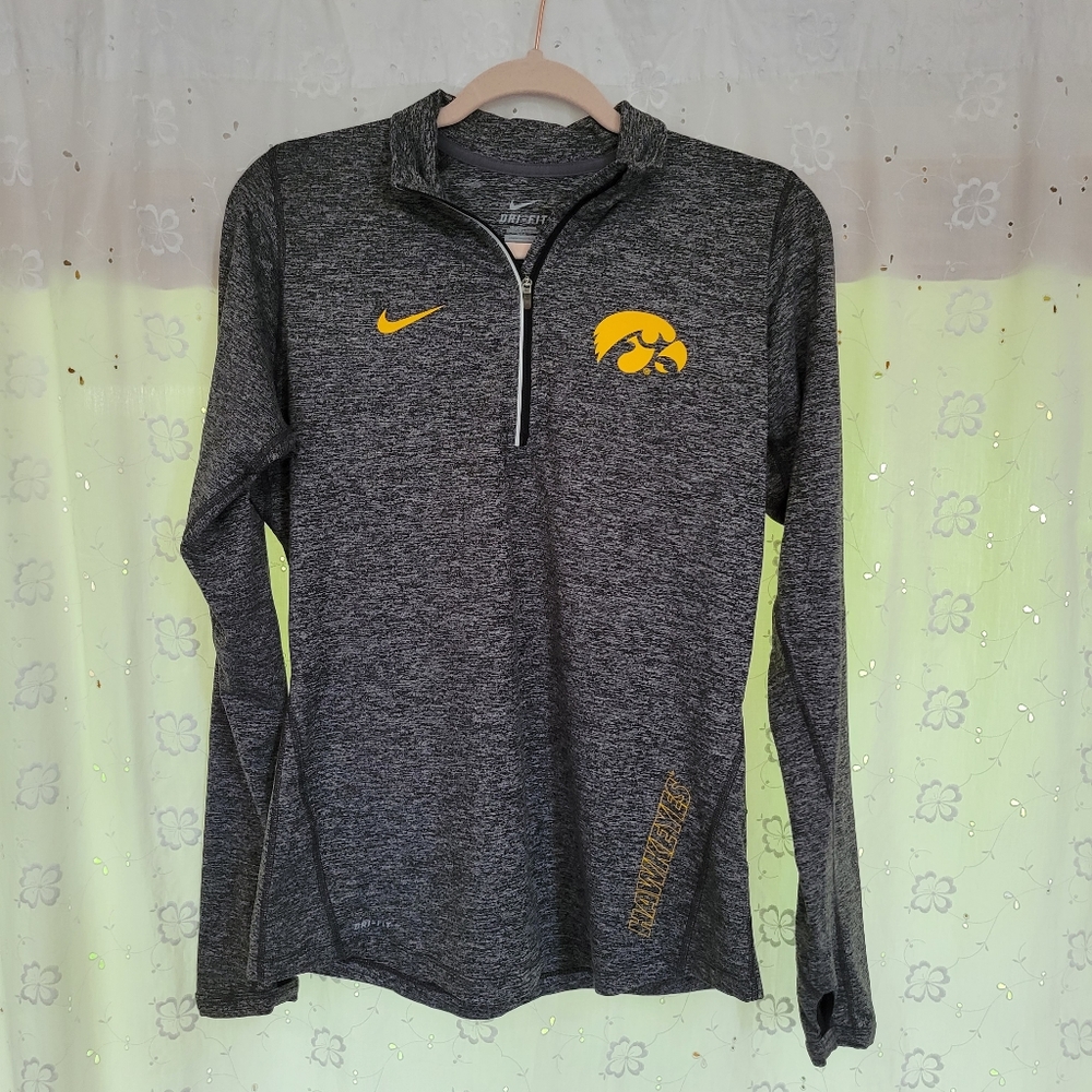 Hawkeye Quarter Zip